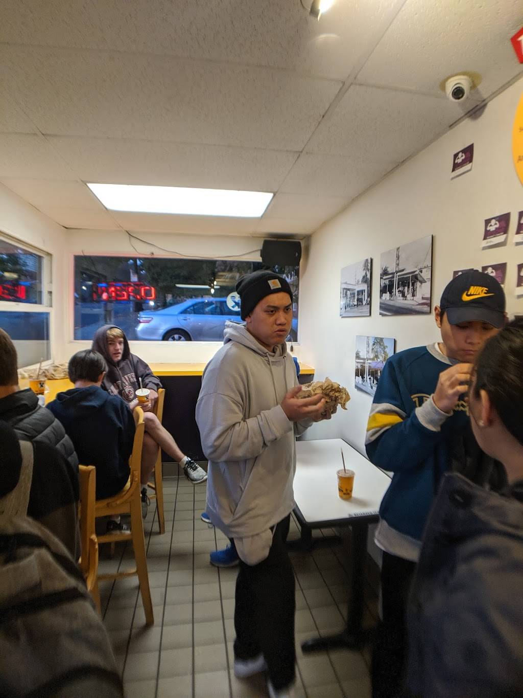 Kidd Valley | restaurant | 5502 25th Ave NE, Seattle, WA 98105, USA | 2065220890 OR +1 206-522-0890