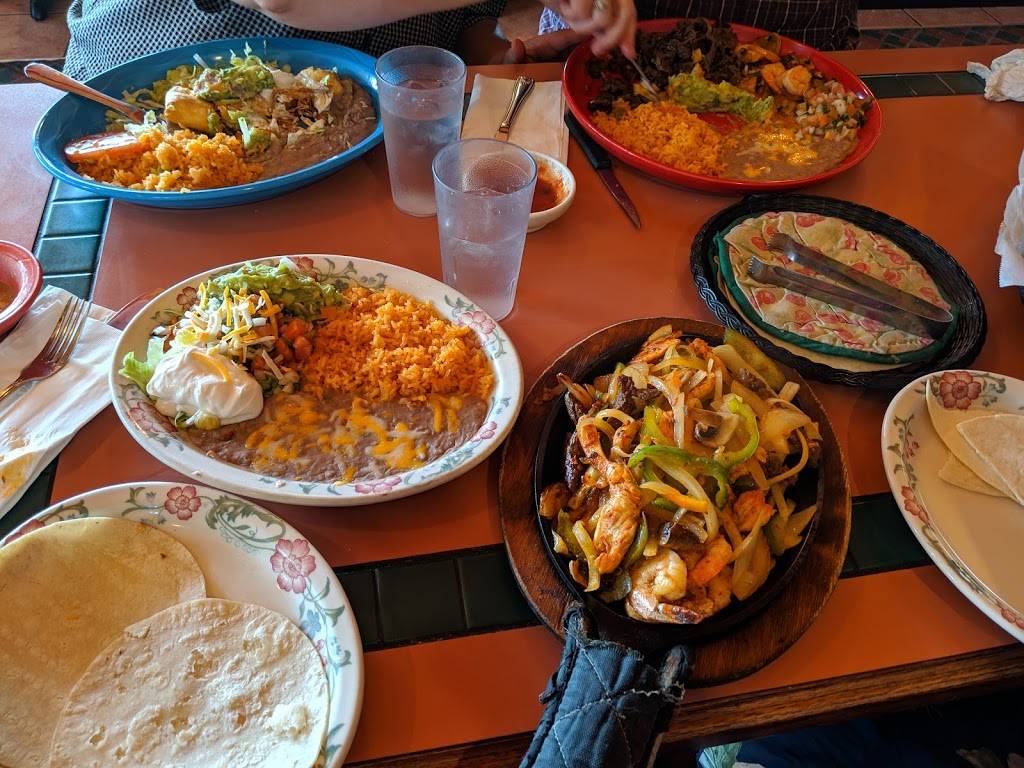 La Isla Bonita Mexican Restaurant | restaurant | 302 NE 122nd Ave, Portland, OR 97230, USA | 5032523460 OR +1 503-252-3460
