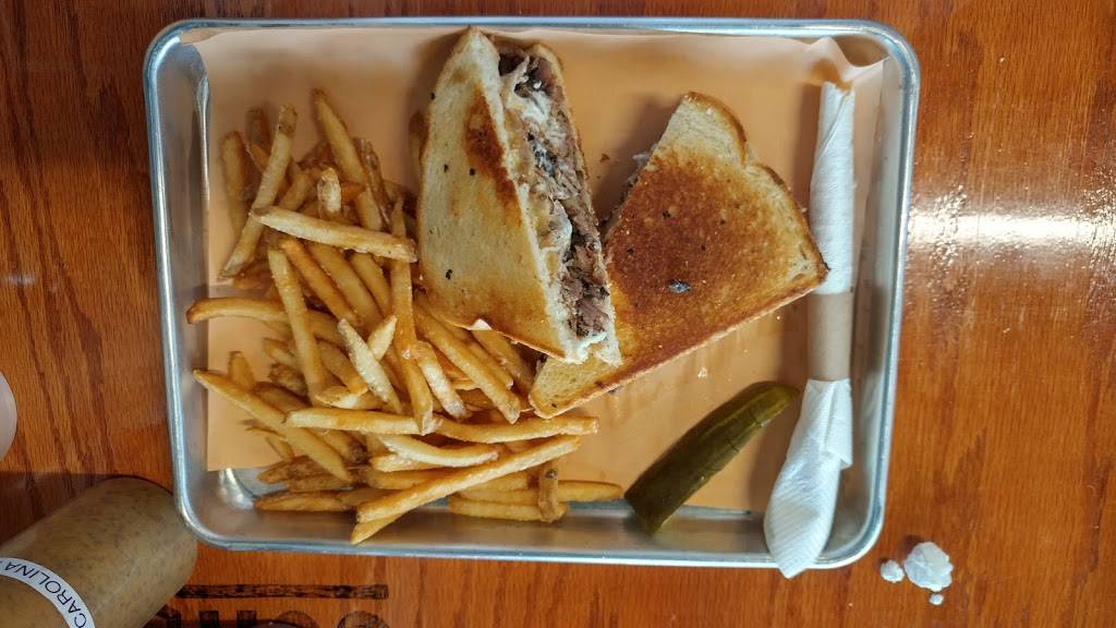 Top Hog | restaurant | 14128 W Newberry Rd suite 10, Newberry, FL 32669, USA | 3523316035 OR +1 352-331-6035