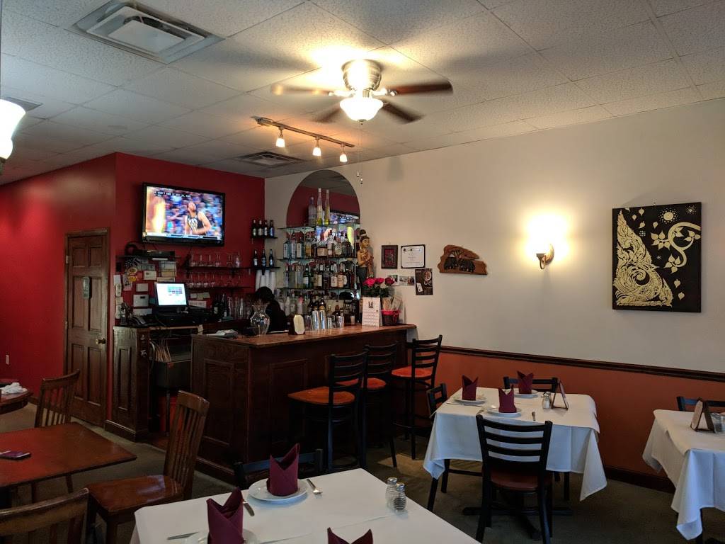 Taste of Siam | restaurant | 499 Main St, Stoneham, MA 02180, USA | 7814384001 OR +1 781-438-4001