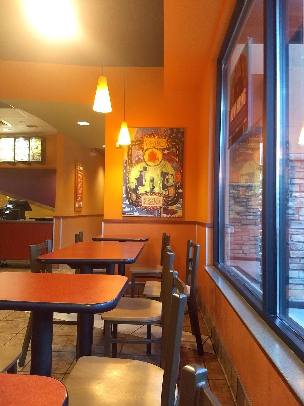 Taco Bell | meal takeaway | 3234 Owen Rd, Fenton, MI 48430, USA | 8106292856 OR +1 810-629-2856