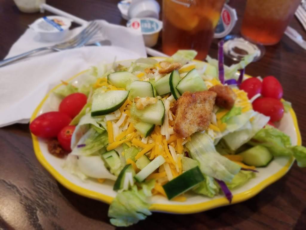 Carey Hilliards | restaurant | 3316 Skidaway Rd, Savannah, GA 31404, USA | 9123547240 OR +1 912-354-7240