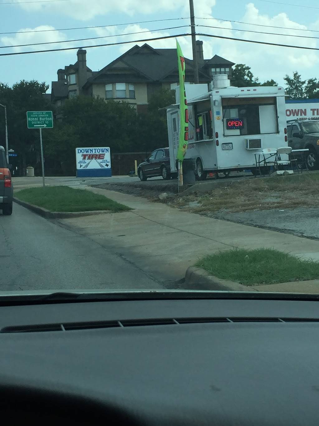 Taqueria El Potrillo | restaurant | 118 N Henderson St, Fort Worth, TX 76102, USA | 6822415248 OR +1 682-241-5248