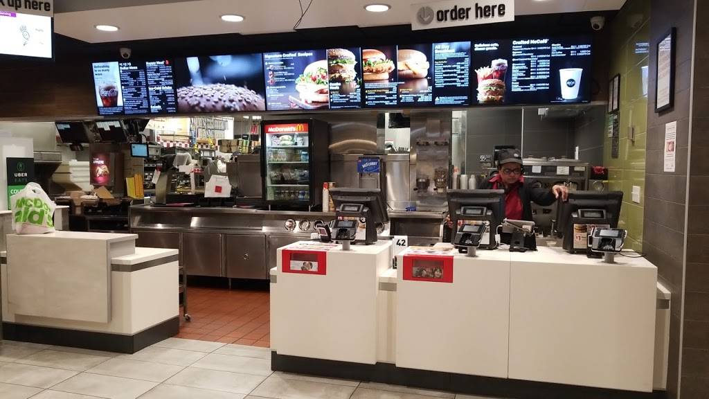 McDonalds | cafe | 138-32 Jamaica Ave, Jamaica, NY 11435, USA | 7185588665 OR +1 718-558-8665