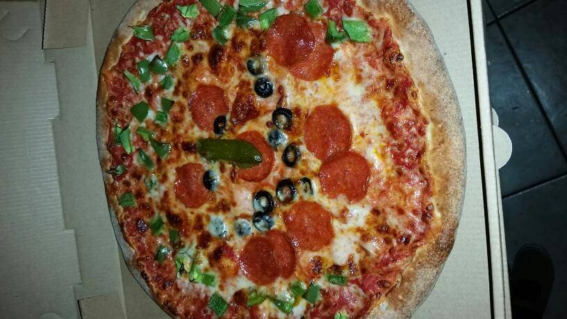 Red Tomato Pizza | meal delivery | 2794 W Ball Rd, Anaheim, CA 92804, USA | 7142204922 OR +1 714-220-4922