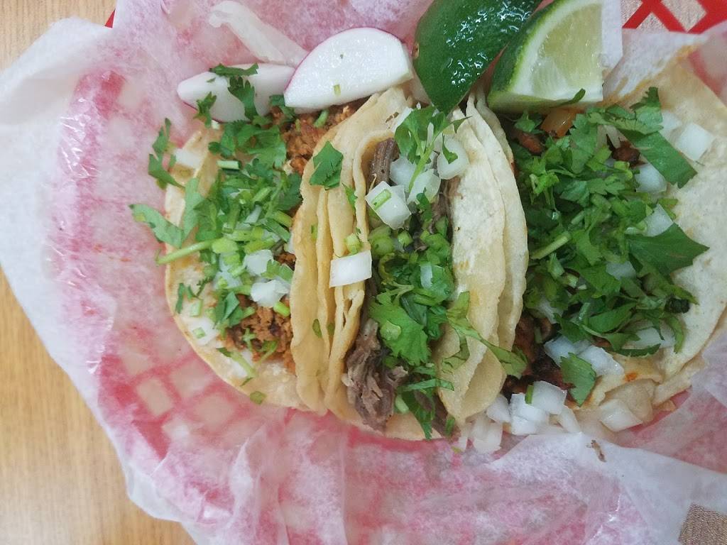 El Pique | restaurant | 805 N Dupont Rd, Wilmington, DE 19804, USA | 3026550659 OR +1 302-655-0659