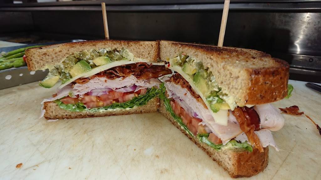 Chilis Grill & Bar | meal takeaway | 5650 Almaden Expwy, San Jose, CA 95118, USA | 4082664800 OR +1 408-266-4800