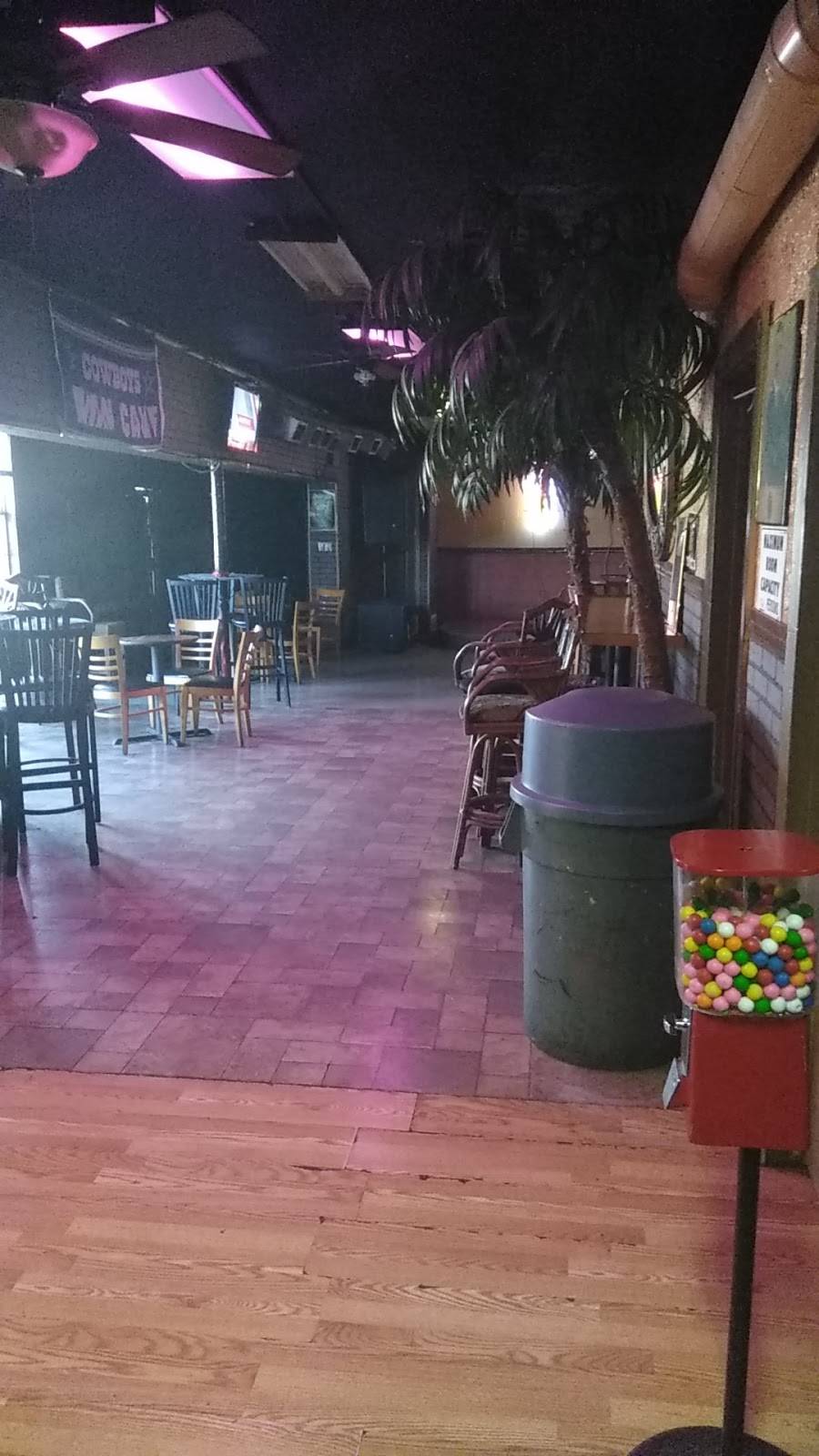 Lil Cajun Grll & Sports | restaurant | 5215 Singing Hills Dr, Dallas, TX 75216, USA | 9723086688 OR +1 972-308-6688