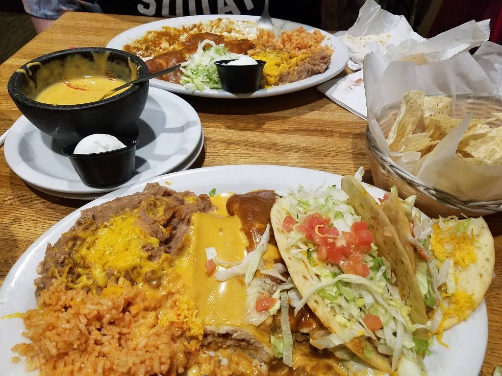 Romeos Mexican Food & Pizza | restaurant | 2395 N 90th St, Omaha, NE 68134, USA | 4023918870 OR +1 402-391-8870