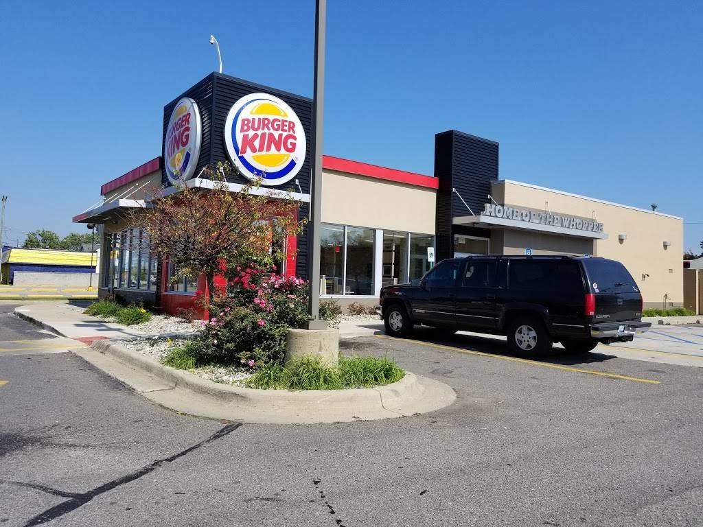 Burger King | restaurant | 2155 Dix Rd, Lincoln Park, MI 48146, USA | 3132097685 OR +1 313-209-7685