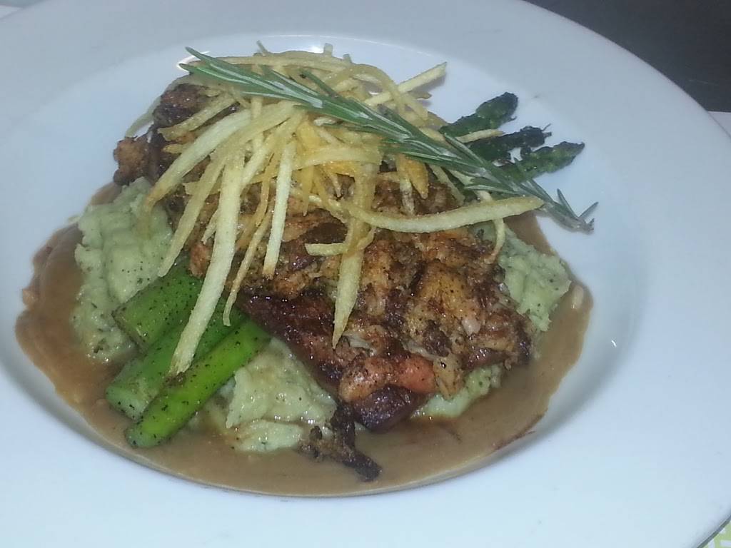 Pike Restaurant & Bar | restaurant | 1836 E 4th St, Long Beach, CA 90802, USA | 5624374453 OR +1 562-437-4453