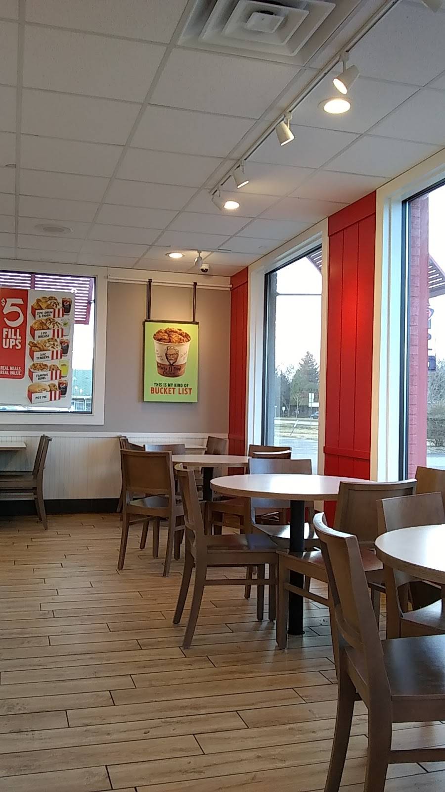 KFC | restaurant | 923 N Beacon Blvd, Grand Haven, MI 49417, USA | 6168420946 OR +1 616-842-0946