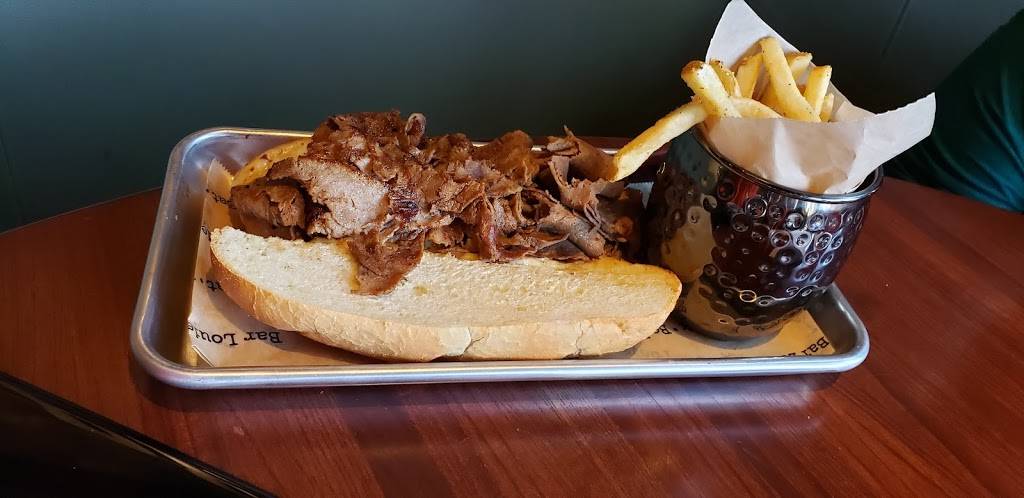 Bar Louie - One Bellevue Place | night club | 8119 Sawyer Brown Rd, Nashville, TN 37221, USA | 6157334400 OR +1 615-733-4400