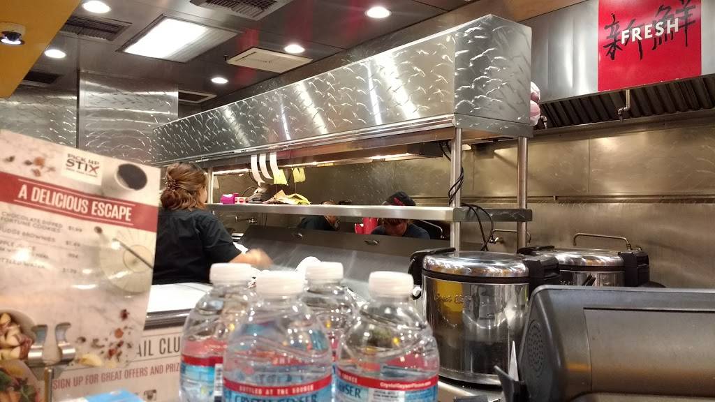 Pick Up Stix Fresh Asian Flavors | restaurant | 1034 E Bastanchury Rd, Fullerton, CA 92835, USA | 7146740414 OR +1 714-674-0414