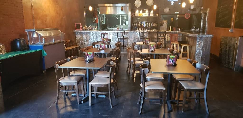 Evas 1925 Sports Bar & Grill | restaurant | 736 A Philip Randolph Blvd, Jacksonville, FL 32202, USA | 9045164165 OR +1 904-516-4165