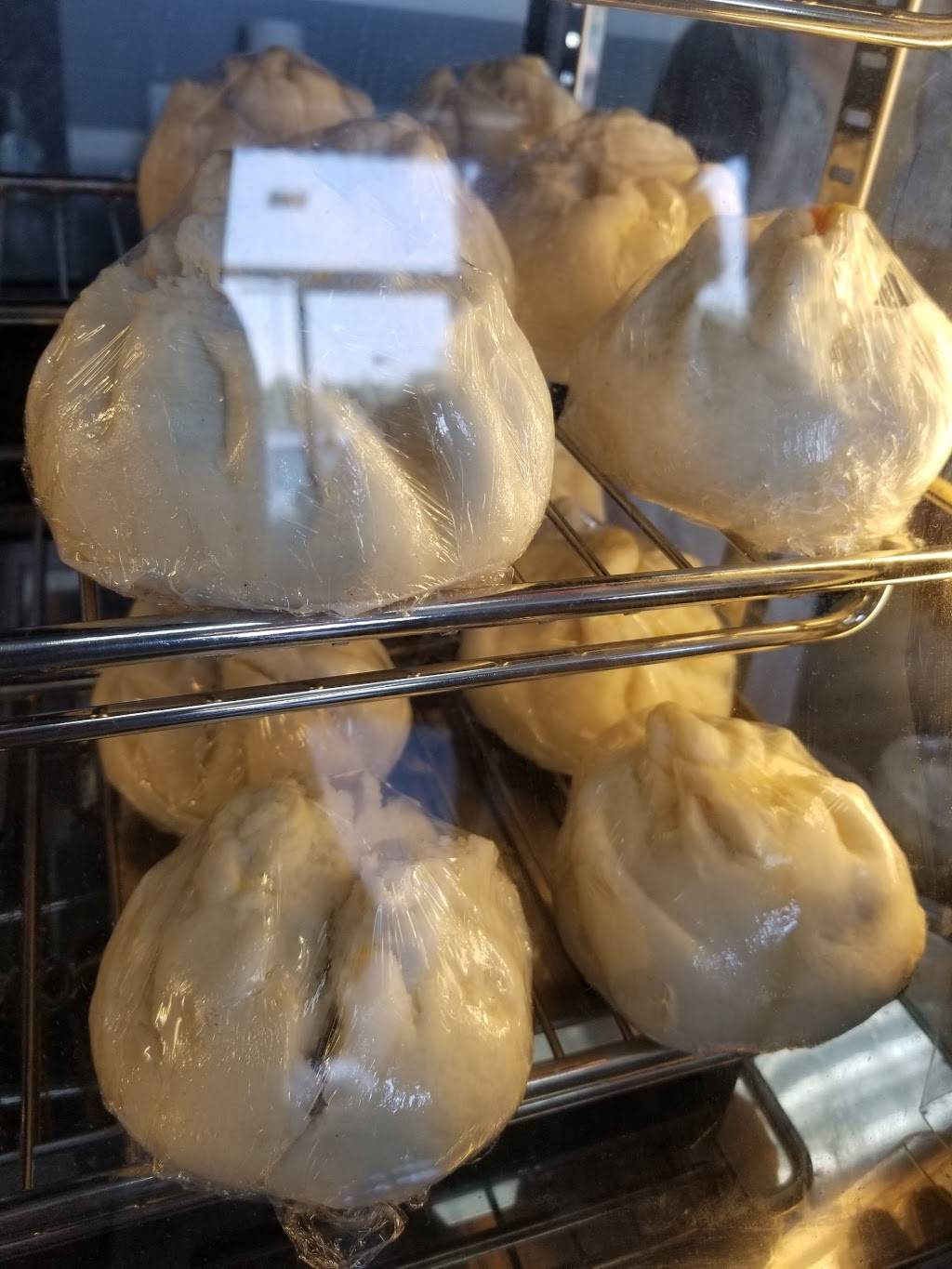 Banh Mi Baguette | restaurant | 953 McLaughlin Ave, San Jose, CA 95122, USA | 4082719744 OR +1 408-271-9744