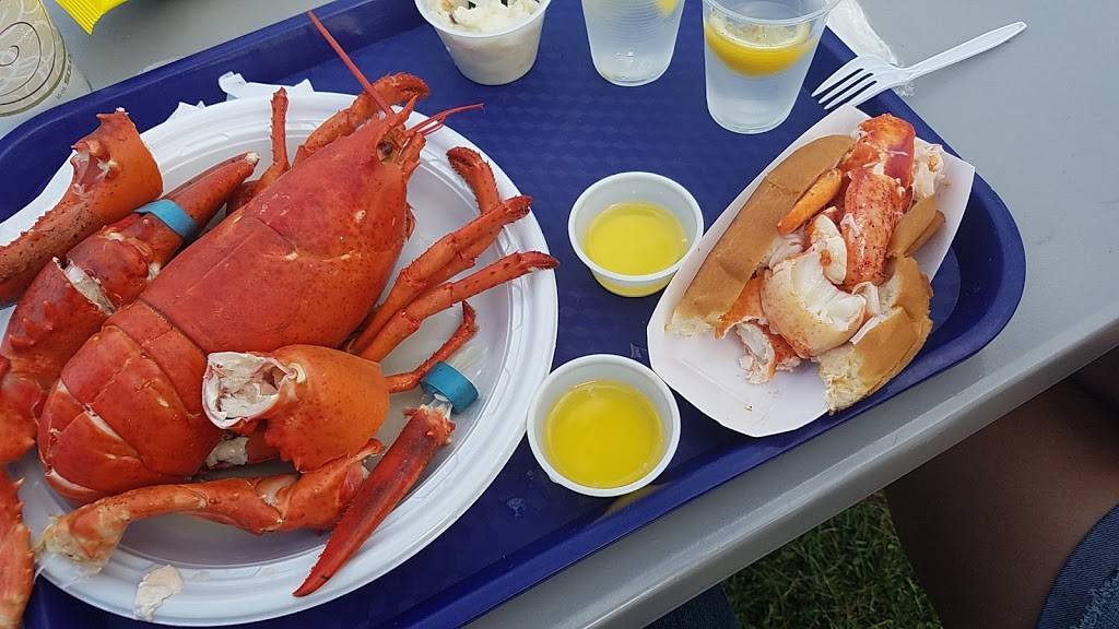 Abbotts Lobster In the Rough | restaurant | 117 Pearl St, Groton, CT 06340, USA | 8605367719 OR +1 860-536-7719