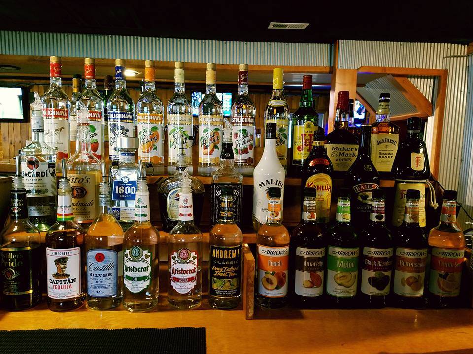 Bar On The Green | restaurant | 907 E Broad St, Cookeville, TN 38501, USA | 9318549994 OR +1 931-854-9994