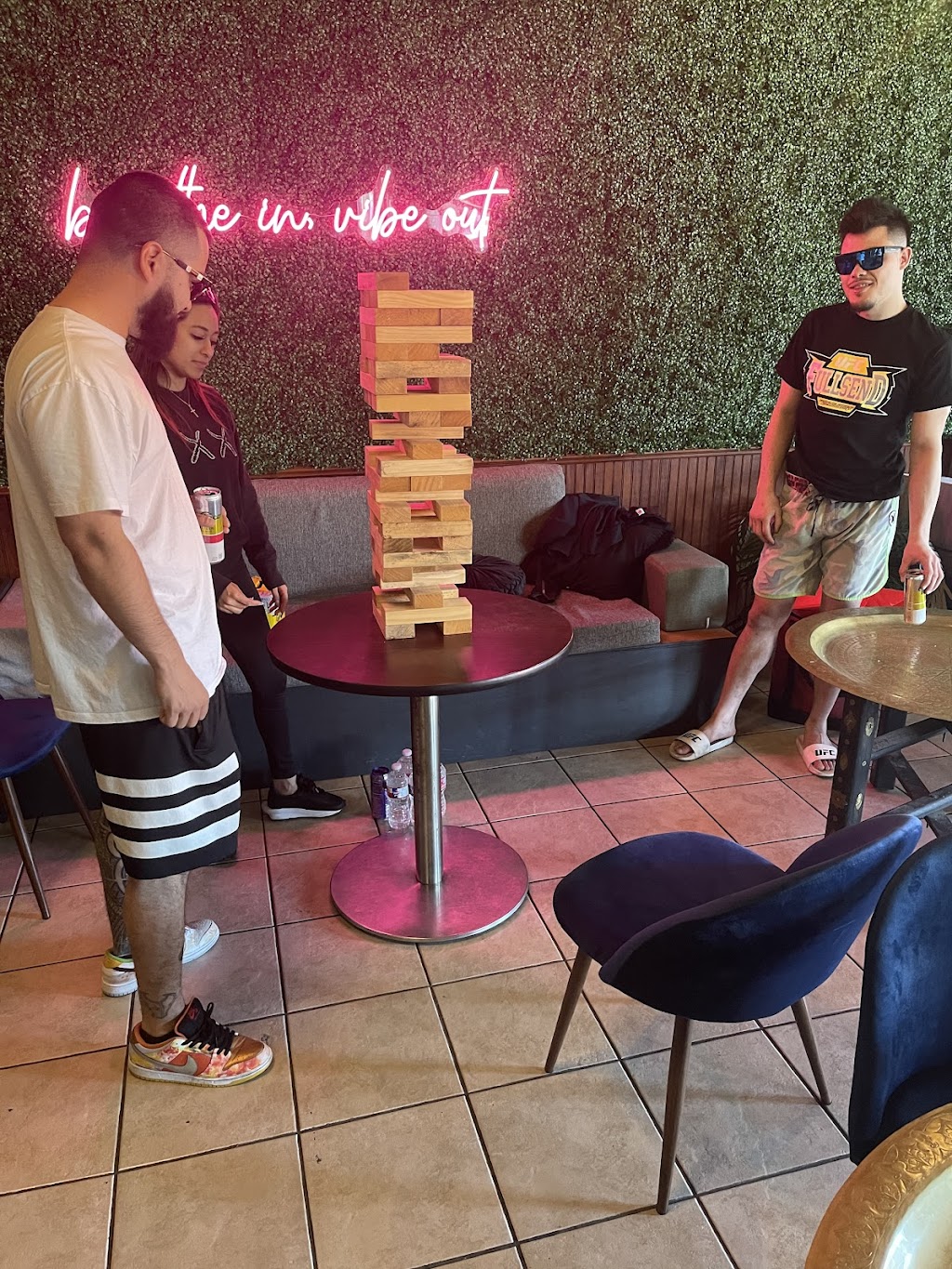 Aura Hookah Lounge | restaurant | 2621 Jones Rd, Austin, TX 78745, USA | 5127301676 OR +1 512-730-1676