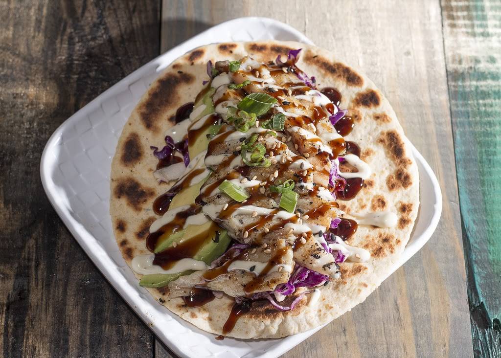 Locals | restaurant | 1150 Queensborough Blvd, Mt Pleasant, SC 29464, USA | 8433885114 OR +1 843-388-5114