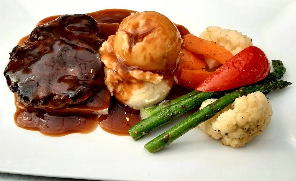 MAMA ROSA on Roncesvalles | restaurant | 5 Roncesvalles Ave, Toronto, ON M6R 2K2, Canada | 6473451995 OR +1 647-345-1995