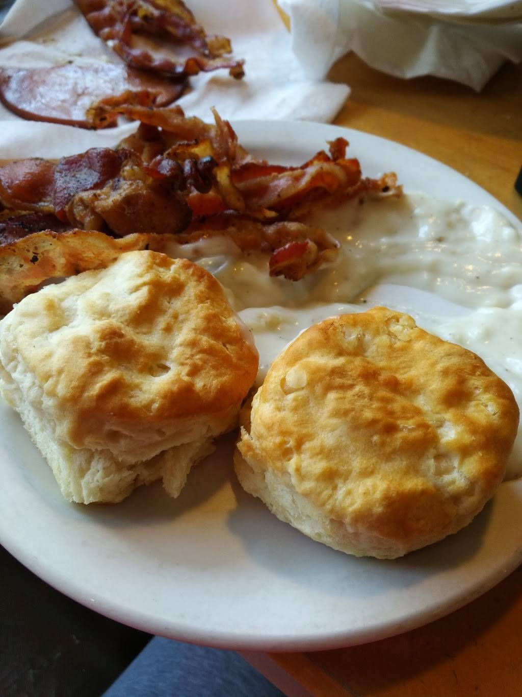 Shoneys Nashville | restaurant | 2645 McGavock Pk, Nashville, TN 37214, USA | 6158850568 OR +1 615-885-0568