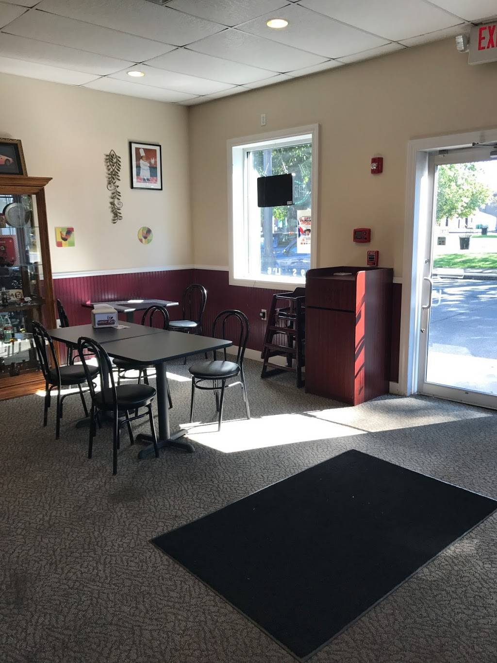 Santo Rico | restaurant | 9 Sterling St, Clinton, MA 01510, USA | 9783680444 OR +1 978-368-0444