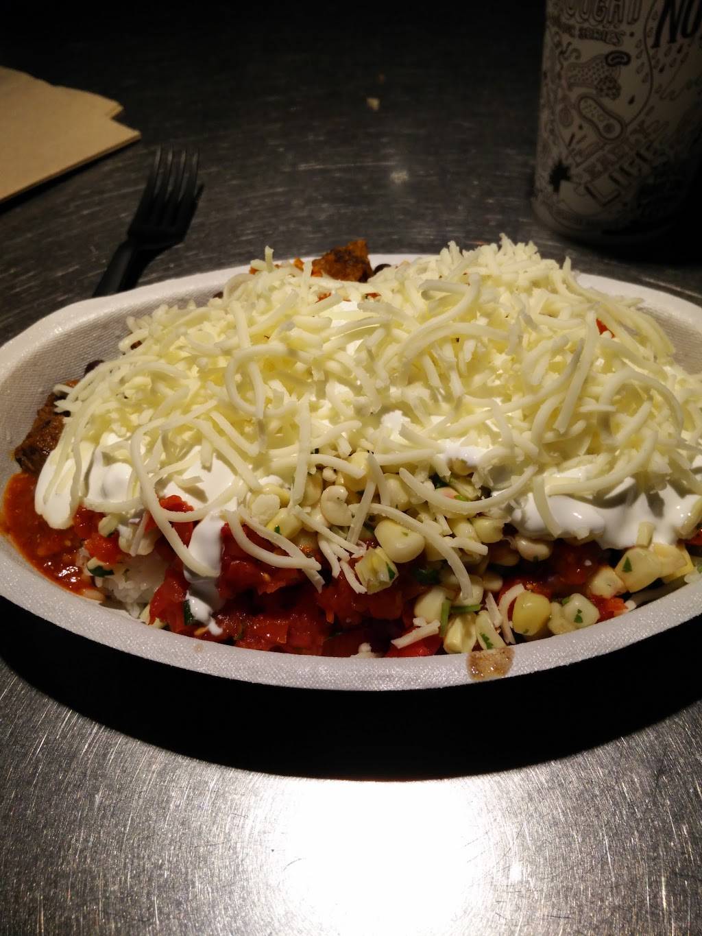 Chipotle Mexican Grill | restaurant | 5240 Lankershim Blvd, North Hollywood, CA 91601, USA | 8186432196 OR +1 818-643-2196