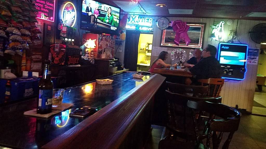 Pilot Inn | restaurant | 3921 Edwards Rd, Cincinnati, OH 45209, USA | 5135314156 OR +1 513-531-4156