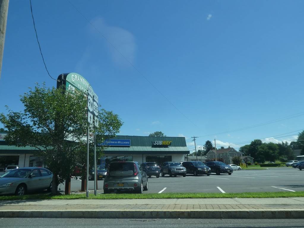 Subway | restaurant | 48 Grandview Ave, Catskill, NY 12414, USA | 5189430852 OR +1 518-943-0852