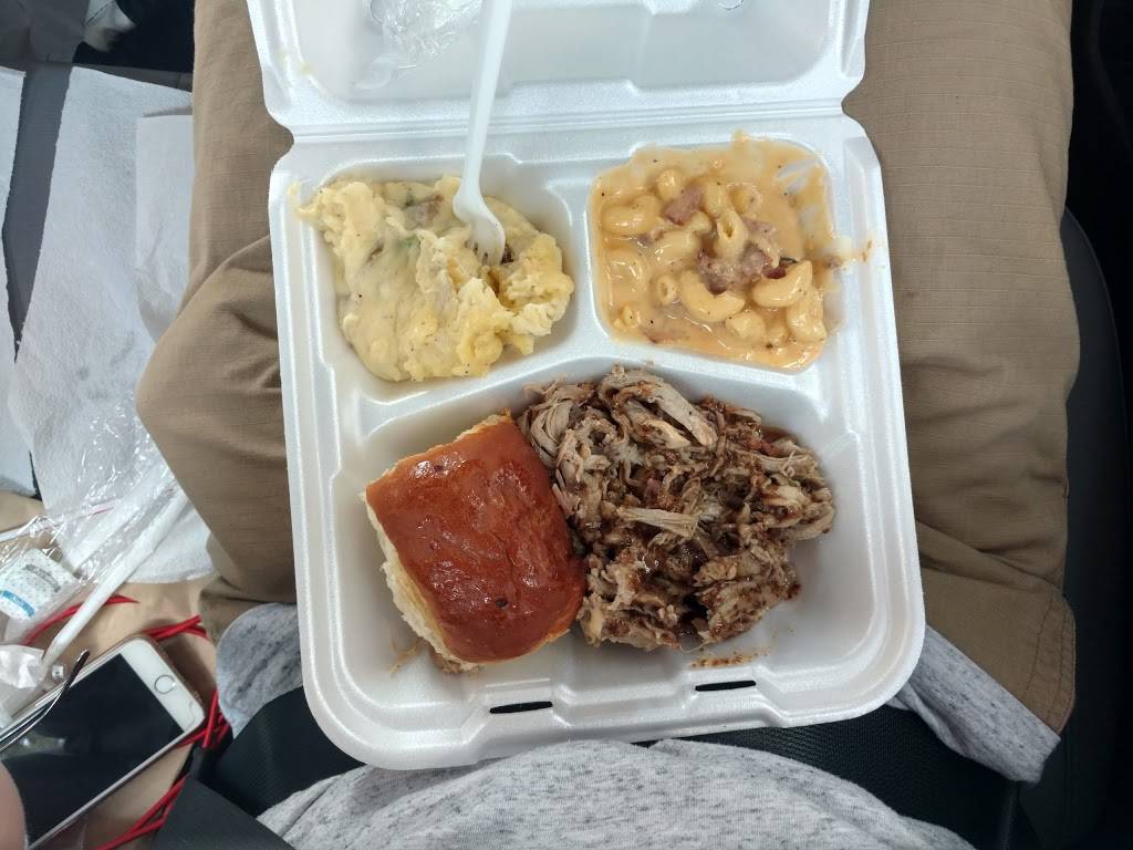 Smoke Shack BBQ Food Truck | restaurant | 2347 Nacogdoches Rd, San Antonio, TX 78209, USA | 2109571430 OR +1 210-957-1430