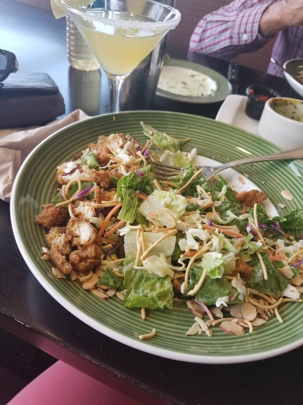 Applebees Grill + Bar | restaurant | 820 Commerce Ave, Atwater, CA 95301, USA | 2093582191 OR +1 209-358-2191