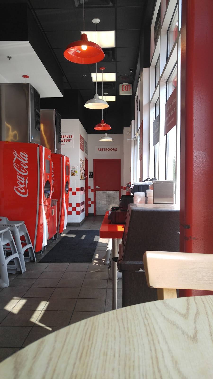 Five Guys | meal takeaway | 7150 Cermak Rd, Berwyn, IL 60402, USA | 7084849940 OR +1 708-484-9940