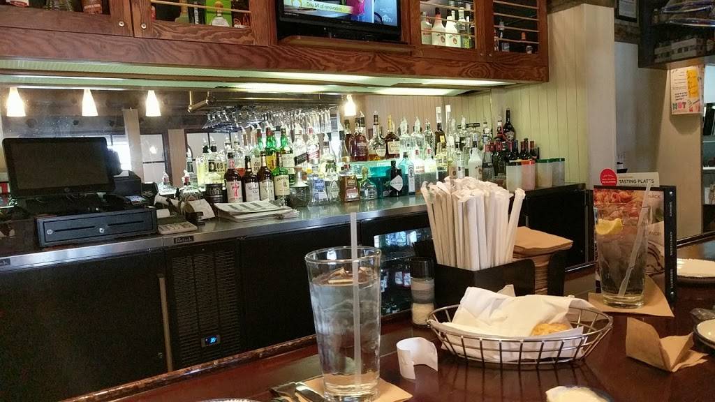 Red Lobster | restaurant | 2340 Tiffin Ave, Findlay, OH 45840, USA | 4194255832 OR +1 419-425-5832