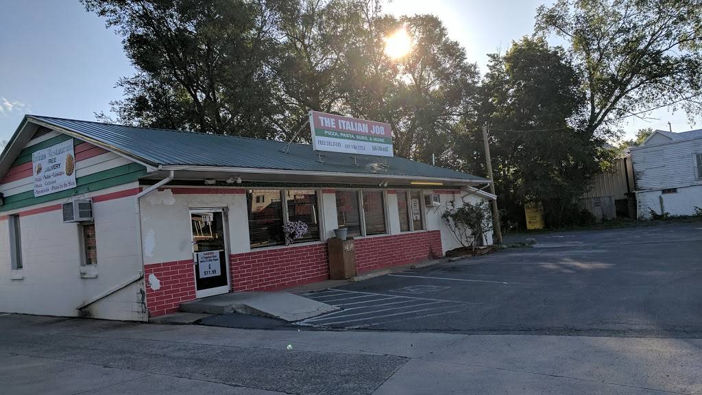 The Italian Job | restaurant | 140 W Old Cross Rd, New Market, VA 22844, USA | 5407404447 OR +1 540-740-4447