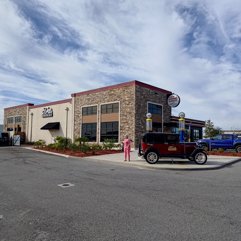 Fords Roadside Express - Daytona | restaurant | 1495 Cornerstone Blvd, Daytona Beach, FL 32117, USA | 3863127623 OR +1 386-312-7623