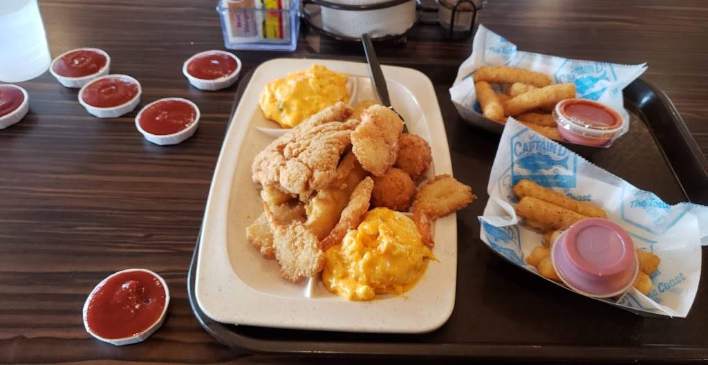 Captain Ds | restaurant | 875 Highway 51 N, Covington, TN 38019, USA | 9014769662 OR +1 901-476-9662