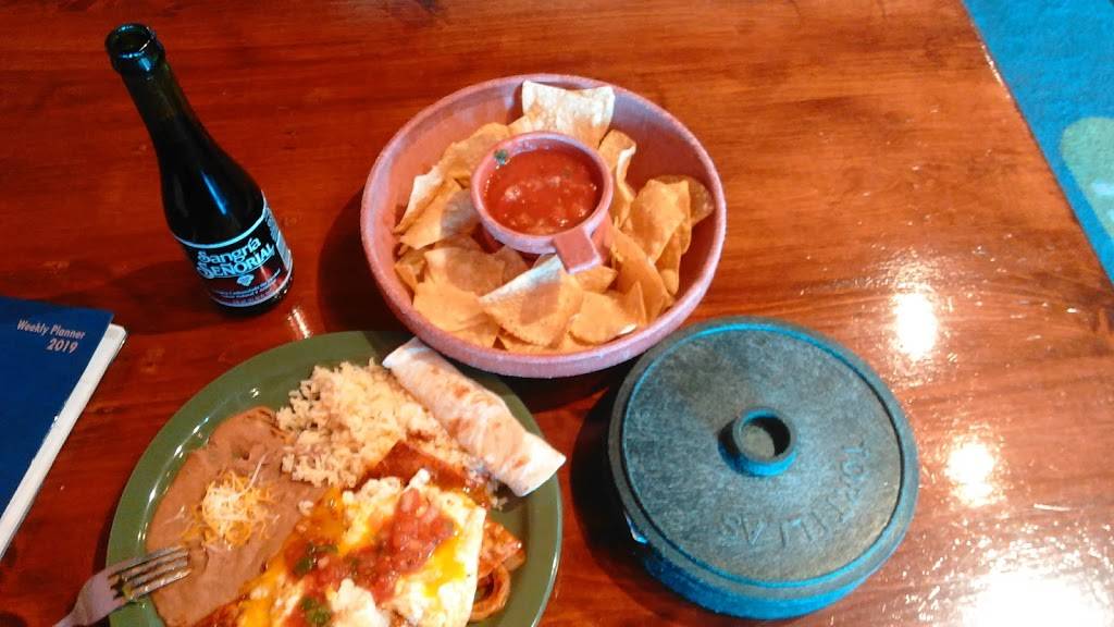 El Mariachi Mexican Grill | restaurant | 3192 Commerce Lane #2A, Ionia, MI 48846, USA | 6165229290 OR +1 616-522-9290