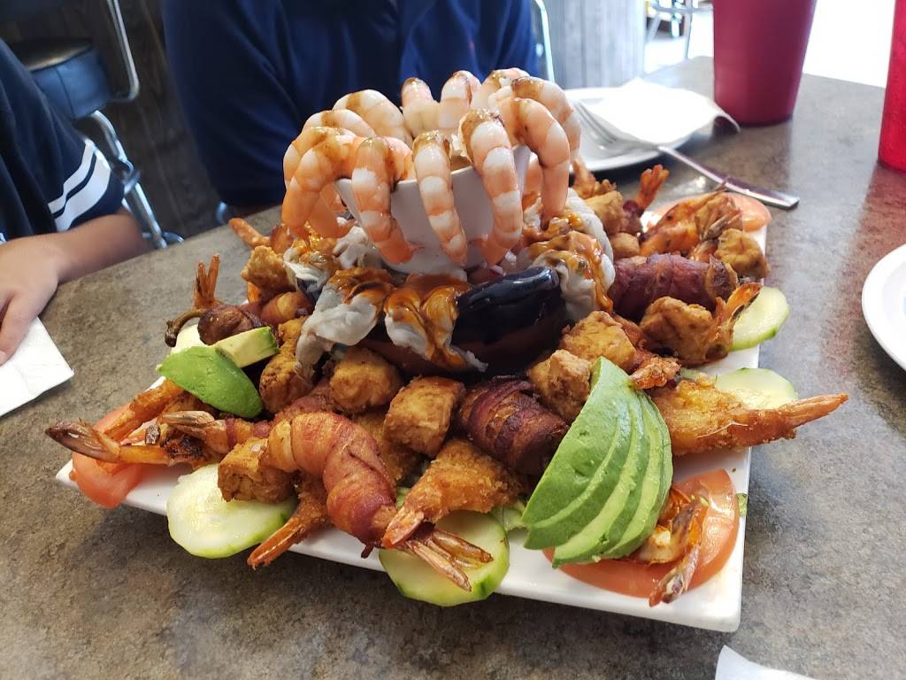 Mr Peralta Mariscos | restaurant | 3900 Osage St, Denver, CO 80211, USA | 7206034108 OR +1 720-603-4108