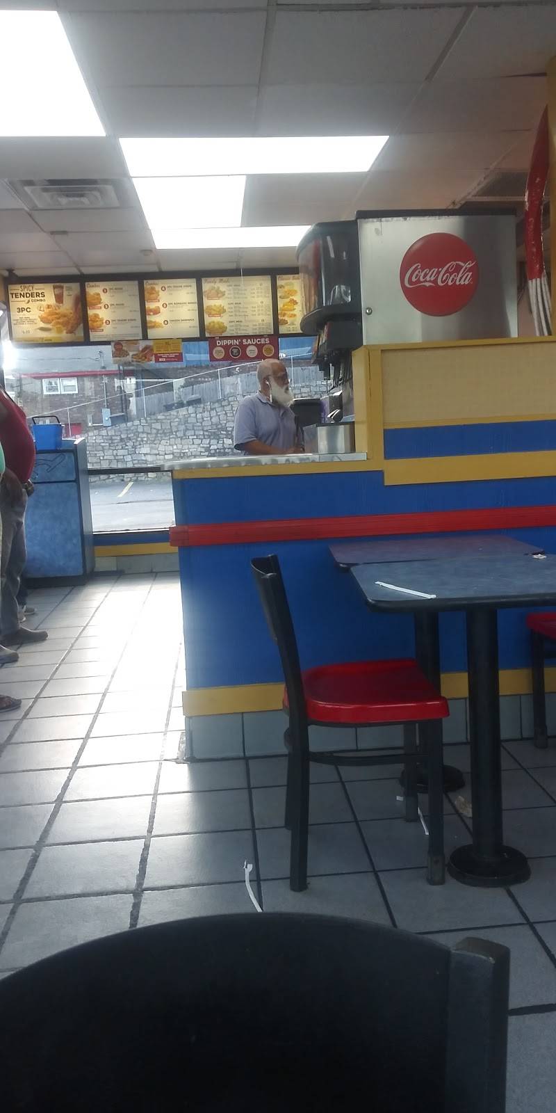 Churchs Chicken | restaurant | 911 Cleveland Ave, East Point, GA 30344, USA | 4047671011 OR +1 404-767-1011