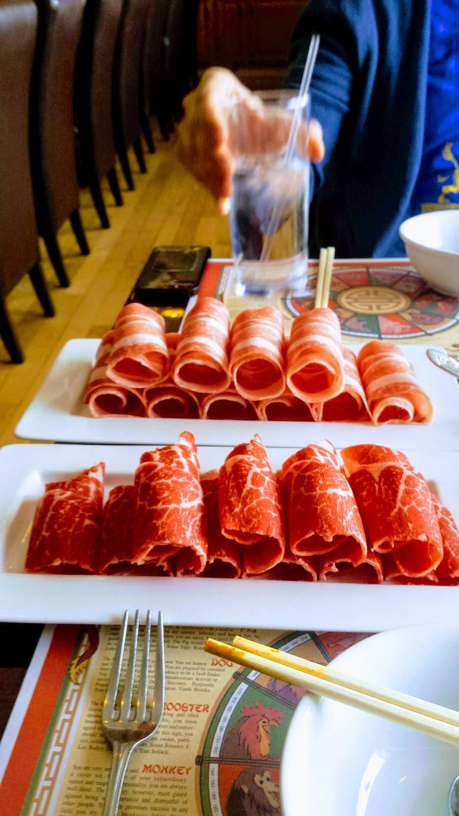 Pink Bamboo Hot Pot Cafe | restaurant | 128 Penhallow St, Portsmouth, NH 03801, USA | 6033198809 OR +1 603-319-8809