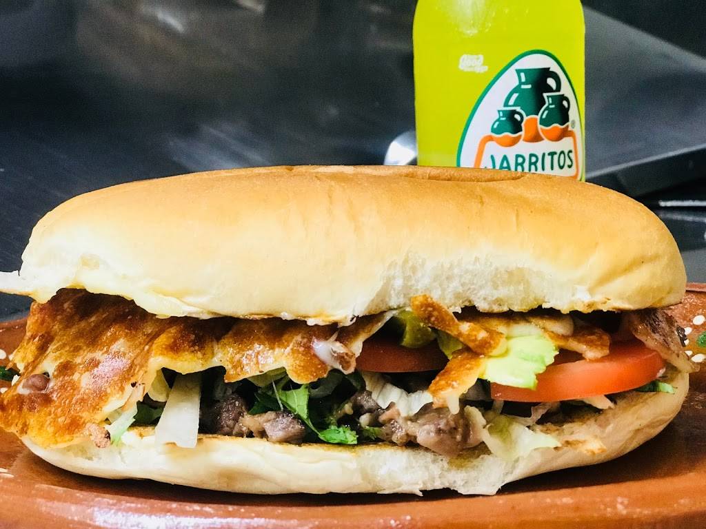 3 de mayo Mexican restaurant | restaurant | 3710 IL-111, Granite City, IL 62040, USA | 6188235138 OR +1 618-823-5138