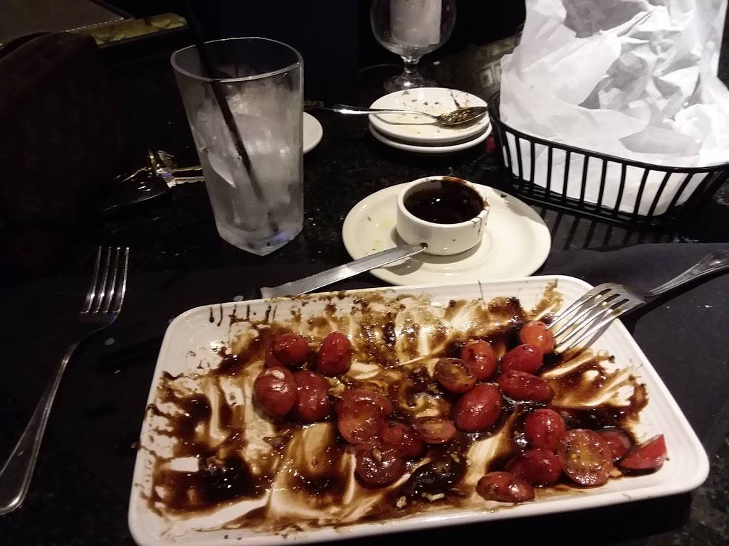 Carrabbas Italian Grill | restaurant | 762 SW Pine Island Rd, Cape Coral, FL 33991, USA | 2395742797 OR +1 239-574-2797