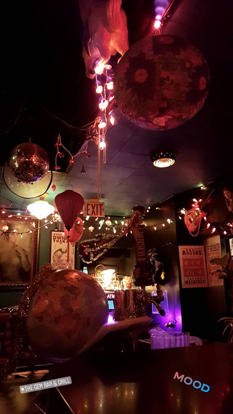 The Gem Bar & Grill | restaurant | 1159 Davenport Rd, Toronto, ON M6H 2G5, Canada | 5198001184 OR +1 519-800-1184