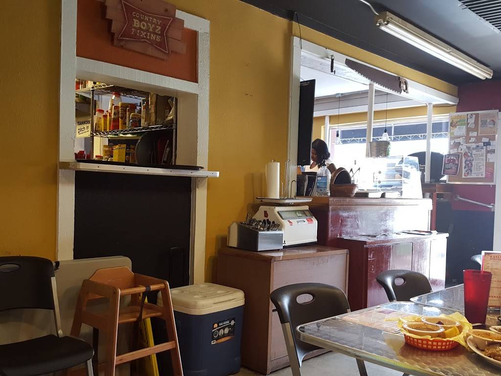 Country Boyz Fixins LLC | restaurant | 4140 E 12th St, Austin, TX 78721, USA | 5129285555 OR +1 512-928-5555