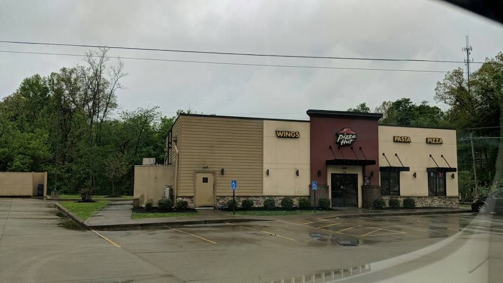 Pizza Hut | meal takeaway | 498 Old Gallatin Rd, Scottsville, KY 42164, USA | 2702373366 OR +1 270-237-3366