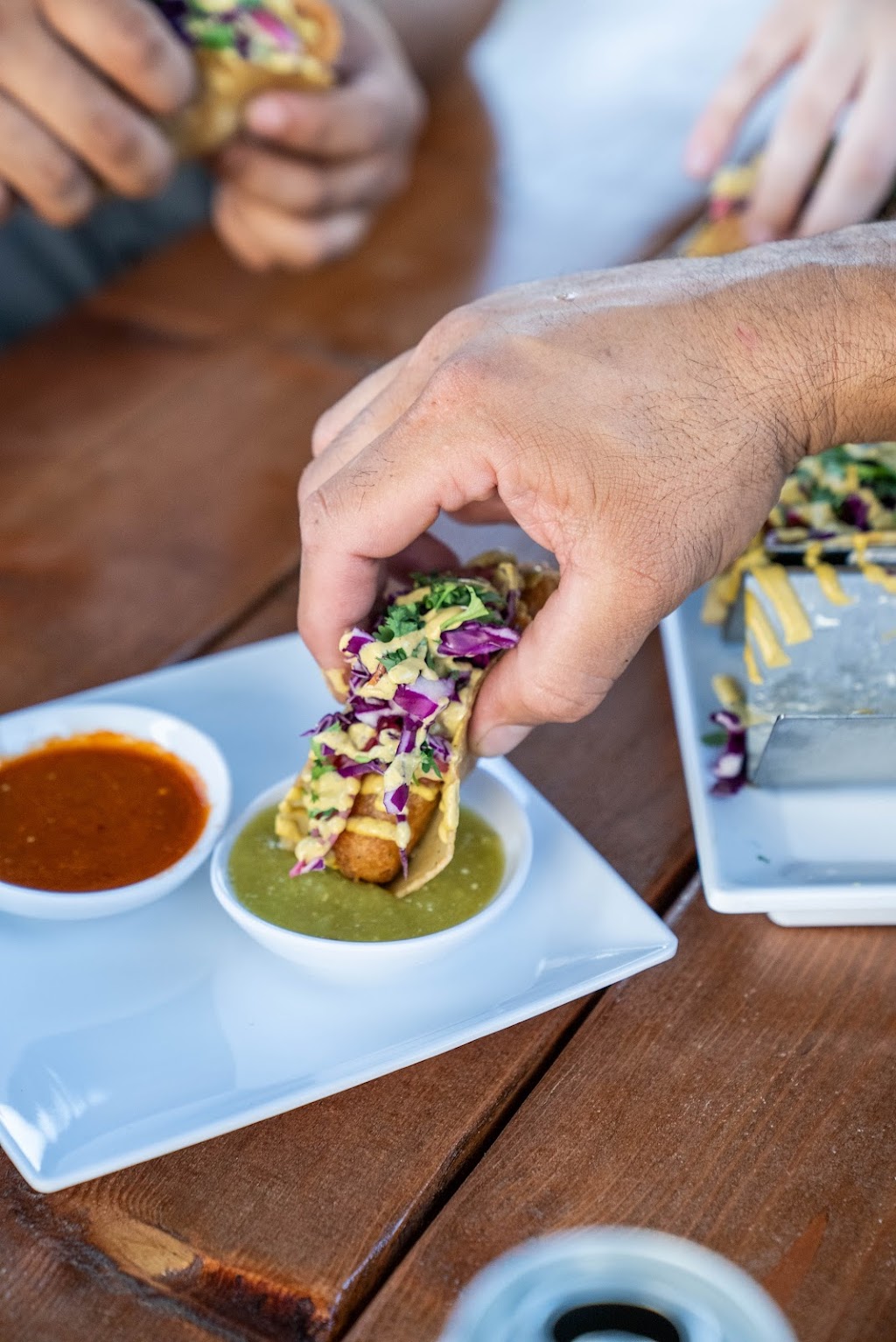 Los Traviesos | restaurant | 8144 Dyer St, El Paso, TX 79904, USA | 9153286352 OR +1 915-328-6352