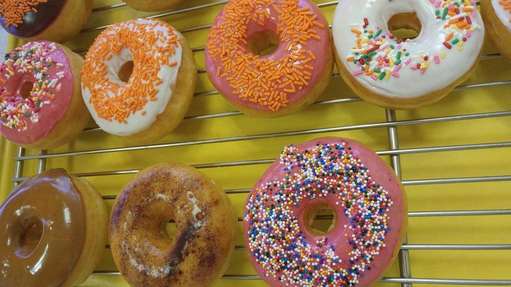 BNB DONUT | bakery | 2646 William D Tate Ave, Grapevine, TX 76051, USA | 8172034251 OR +1 817-203-4251