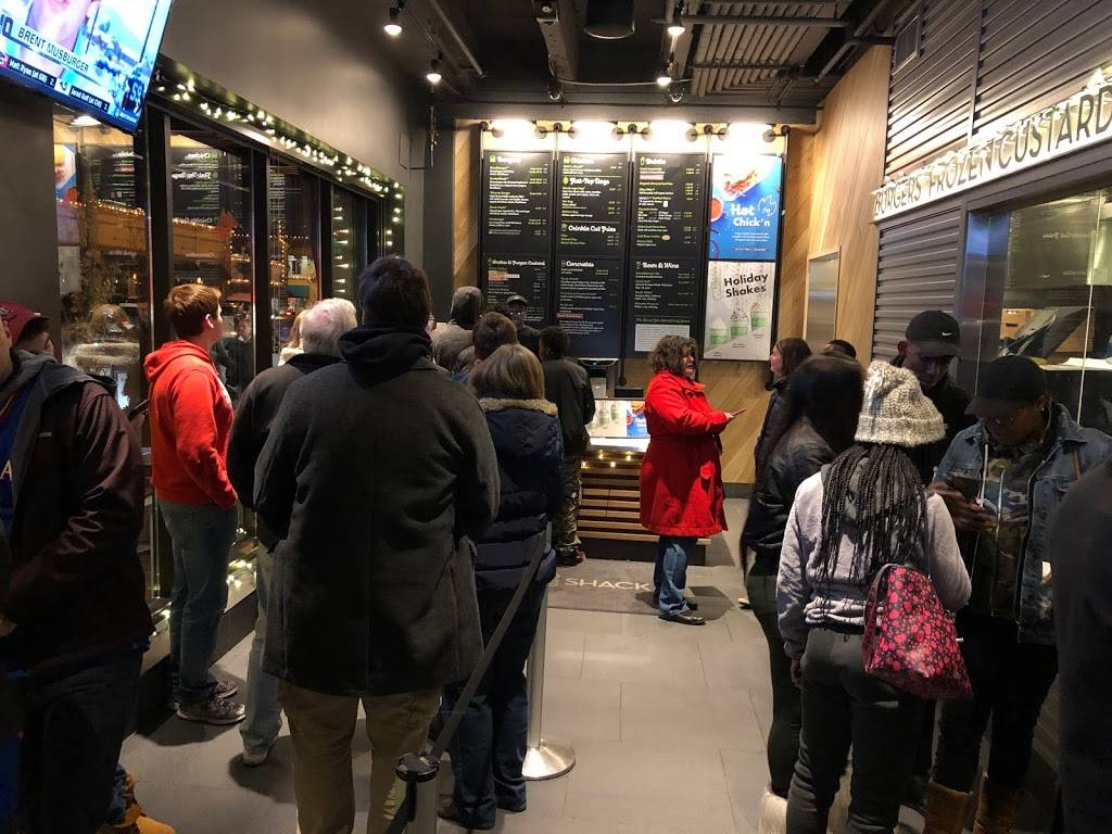 Shake Shack | restaurant | 239 W 47th St, Kansas City, MO 64112, USA | 8167084030 OR +1 816-708-4030
