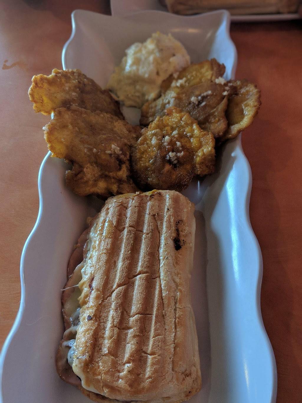 Tanias | restaurant | 4714 Indianapolis Blvd, East Chicago, IN 46312, USA | 2193976618 OR +1 219-397-6618